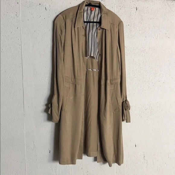 Joe Fresh Beige Overlayer, M - Picture 8 of 16